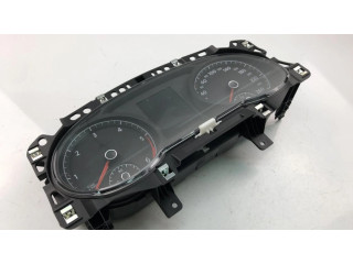 Панель приборов 5G1920741C Volkswagen Golf VII