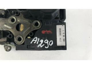 Замок багажника 16636585, A1290 Chevrolet Tahoe