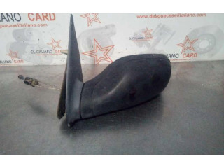 Zpětné zrcátko Peugeot 106