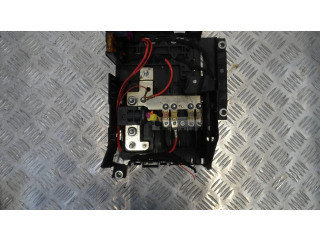   Pojistková skříňka 7L0937548C   Audi Q7 4L 2008