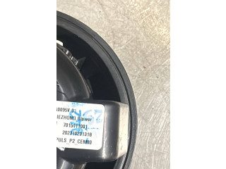 Вентилятор печки    7015011001   Peugeot 2008 II