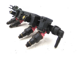 Топливная рампа 7700870914   Renault Clio II  