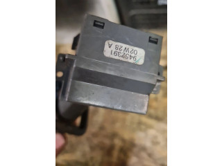 Ручка стеклоочистителей 9452391   Volvo V70