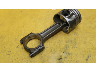  Поршень с шатуном    Renault Clio III  