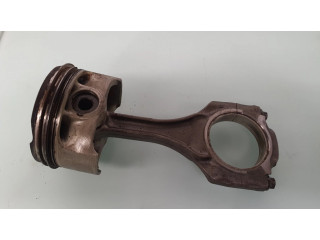 Píst 11247843237, 11257613626 BMW 7 F01 F02 F03 F04 pro benzínový motor 5.0 N63B44A