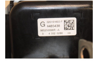 Вентилятор печки 985250096R Renault Clio IV