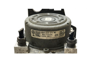 Блок АБС 5Q0614517M, 10022004074 Volkswagen e-Golf 2014 - года