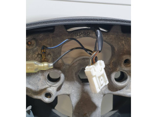 Руль Mazda 3 I 2003 - 2006 года 04070911, 28232