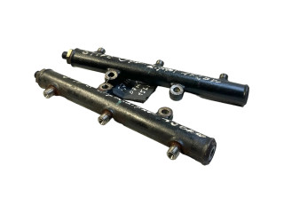 Топливная рампа 4R8Q9D280AA, 5WS40129 Jaguar S-Type 2.7