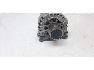 Генератор 04C903021A Audi Q3 F3