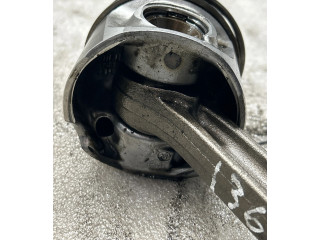  Поршень    Volvo XC60  