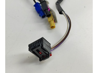 Зеркало электрическое Volkswagen Caddy 2015 - 2020 года