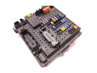 Блок предохранителей 30728512, 05W193   Volvo XC90    