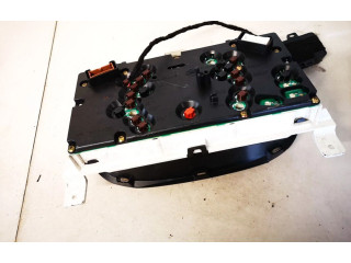 Přístrojová deska Nissan Almera Tino 2000