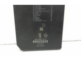 Pojistková skříňka 284B66727R Renault Megane IV 2015