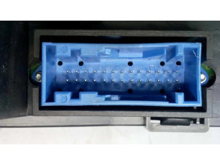 Přístrojová deska Nissan Primera CUADROINSTRUMENTOS