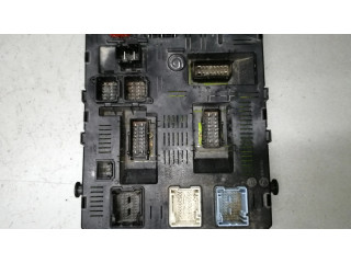 Блок предохранителей 9660105780 Citroen Xsara Picasso