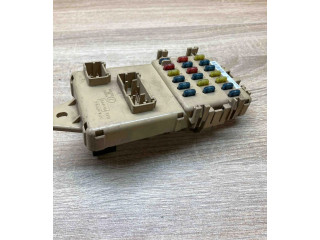 Блок предохранителей 981215   Subaru Forester SF    