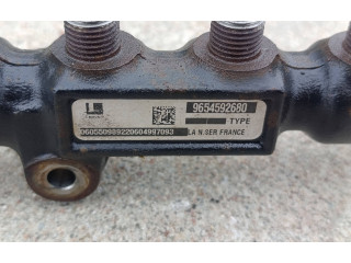 Топливная рампа 9654592680 Citroen C4 I