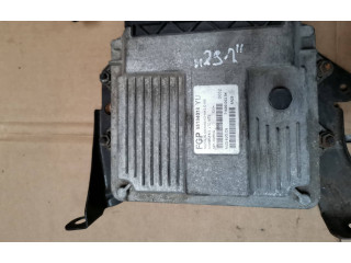Блок управления двигателя 55194018, 7160006204   Opel Combo C