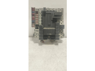 Блок предохранителей  9401802, 9131115   Volvo V70    