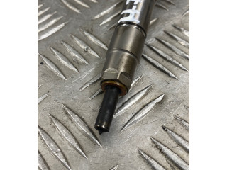 Форсунка 05L130277N    Audi A6 S6 C4 4A   