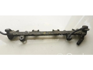 Топливная рампа Mitsubishi Carisma 1.8