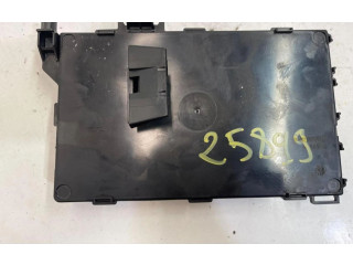 Блок предохранителей Renault Clio II