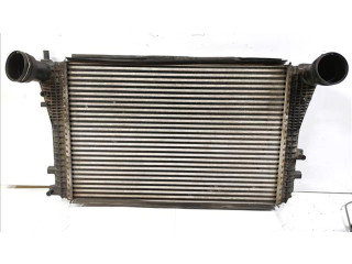 Интеркулер 1K0145803B Volkswagen Golf III