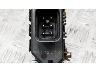 Передний двигатель механизма для подъема окон