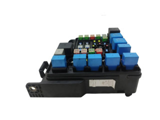   Pojistková skříňka 3916025000   Hyundai i30 2008