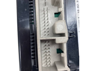 Блок управления климат-контролем 3T0820047AM, 16875961   Skoda Yeti (5L)