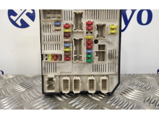 Pojistková skříňka Řídící jednotka BSM 284B61871R, 519339402   Renault Megane III 2010