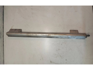 Топливная рампа 8658593   Volvo XC90   для двигателя b6294t