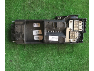 Блок предохранителей  GK2T-14B144-GA   Ford Transit Custom    