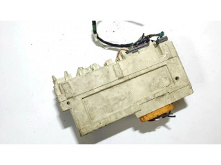 Блок предохранителей ga8b67100g, ga8b-67-100g Mazda 626