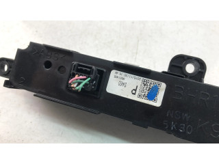 Дисплей BHR155260 Mazda CX-3