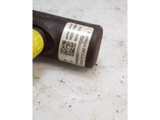 Топливная рампа    Renault Clio III  