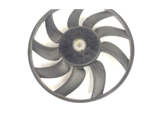 Vstřikovací lišta 8K0959455P, 8K0959455P Audi Q3 8U