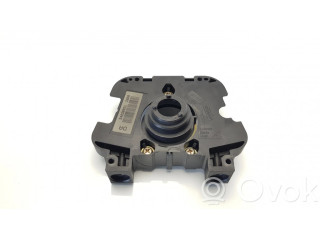 Другая деталь салона