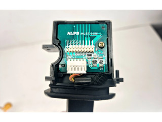 Ручка стеклоочистителей Volvo V70