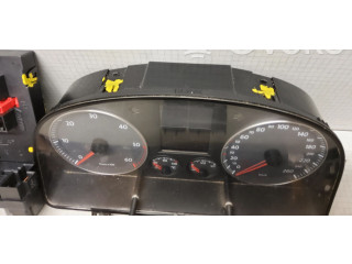 Řídící jednotka 03G906021PD, 0281014073   Volkswagen Caddy 2010