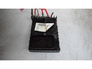 Pojistková skříňka Volkswagen Caddy 2017