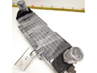 Интеркулер 52079477, 18398 Jeep Grand Cherokee 2.5