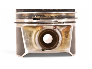  Поршень DDY DDYA DDYB 04L107065AR  Skoda Karoq  