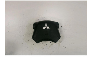 Подушка безопасности водителя Mitsubishi Grandis