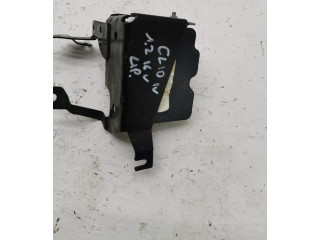 Блок АБС    Renault  Clio IV  2012 -  года