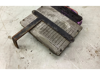 Блок управления двигателя 67R011002, 110R001001 Mitsubishi Outlander