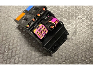 Блок предохранителей  4F1937503   Audi A6 S6 C6 4F    