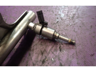 Vstřikovací lišta 06J133317J, 06J133317J Volkswagen Tiguan ---